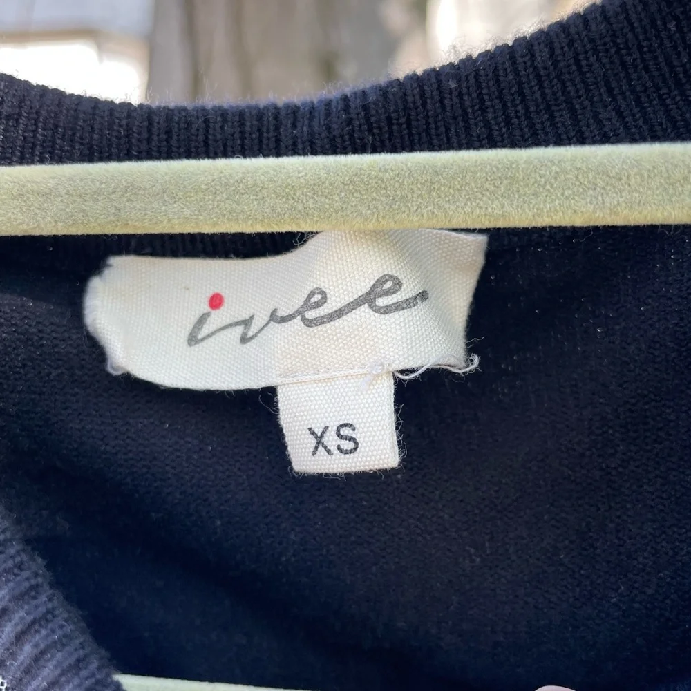 Ivee Black Floral Print Sweater